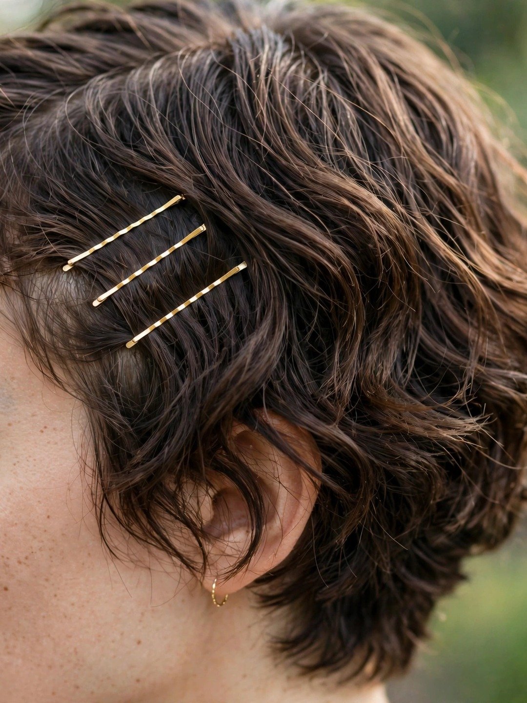 Pinned-Back Waves for Short Hair